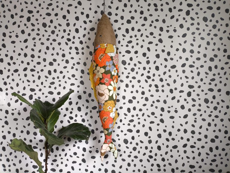 Le cool canard_grand poisson_fleurs vintage_mur dalmation