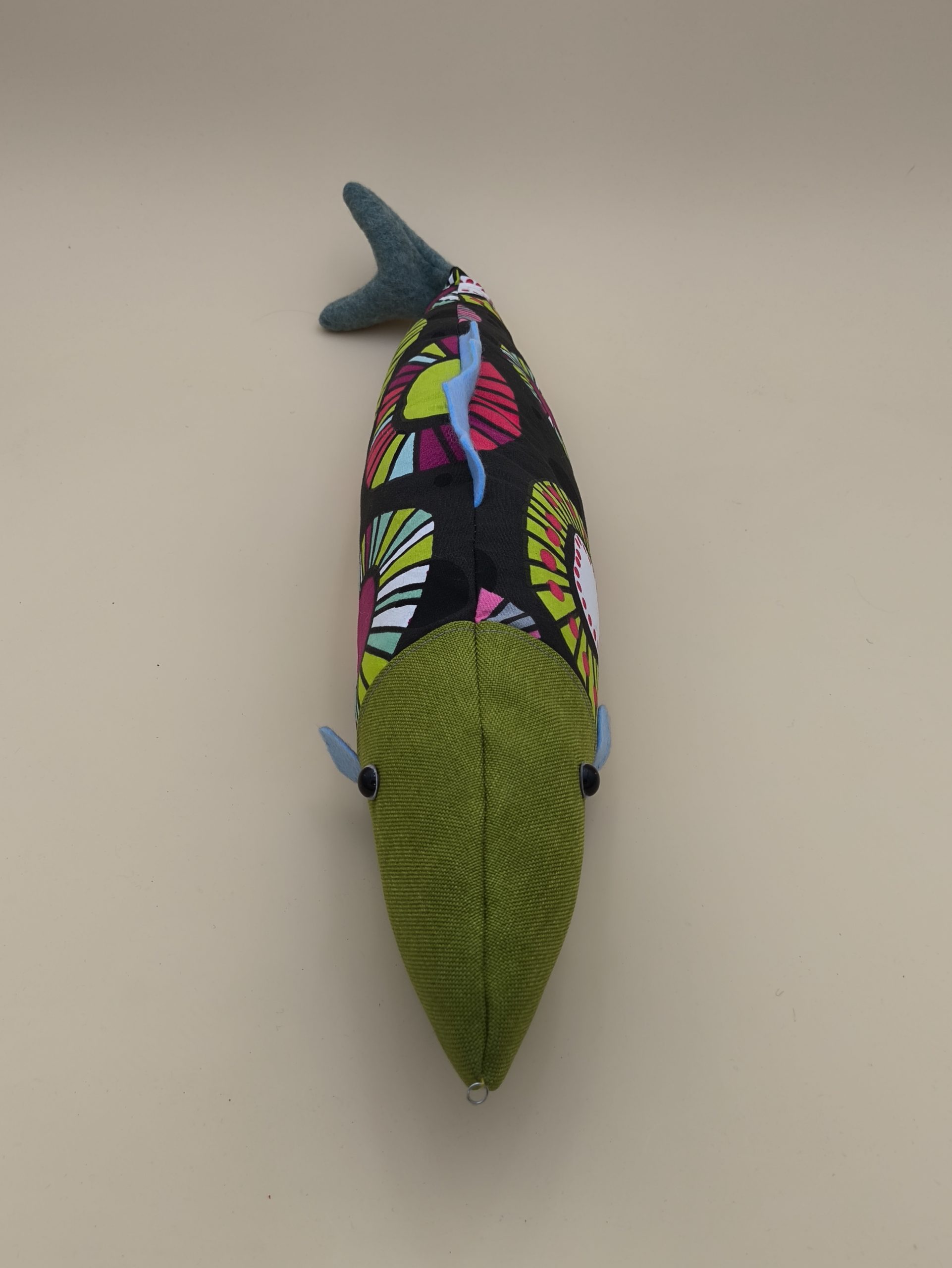 Coussin poisson - Colin câlin - cercles multicolores – Image 4